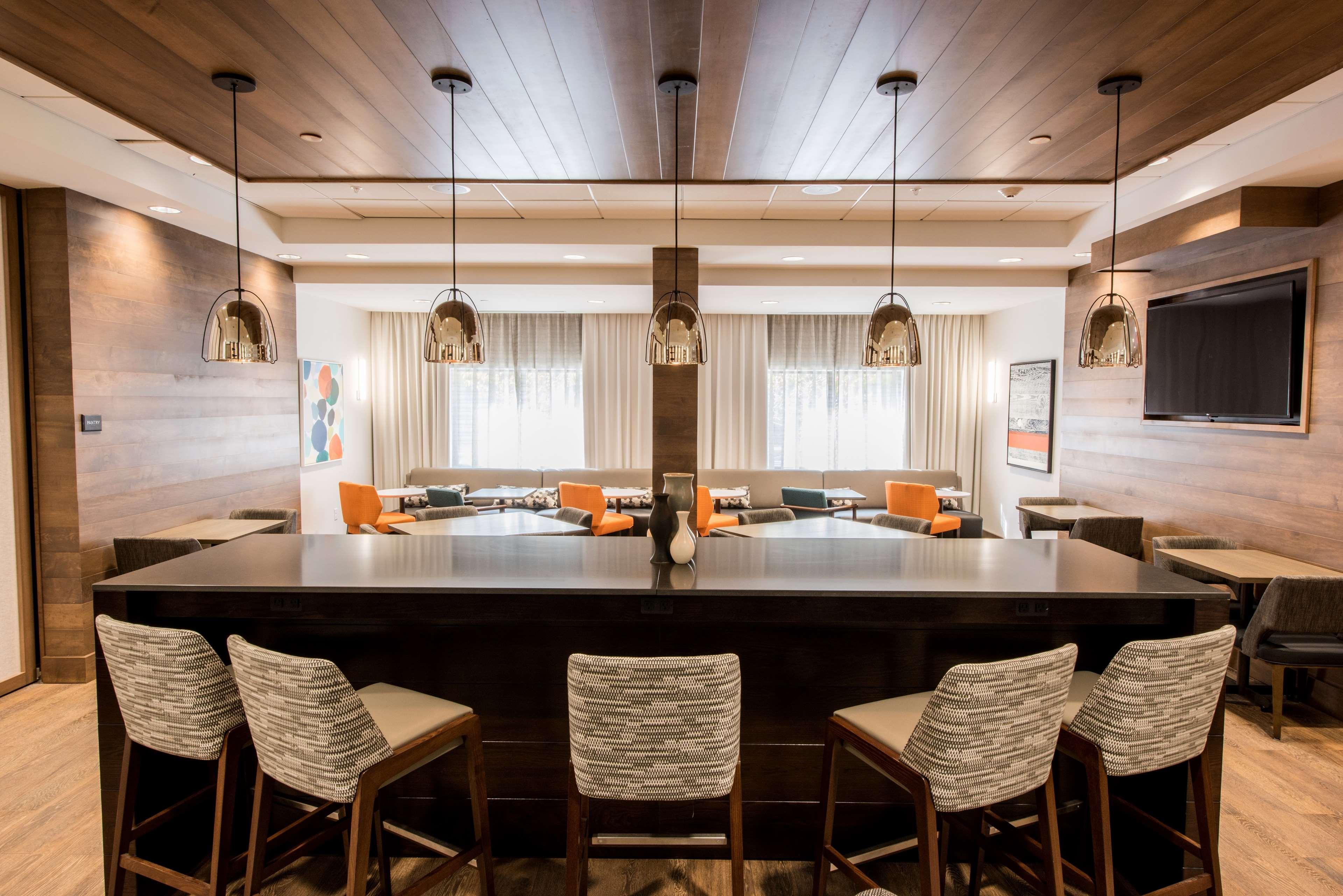 Hampton Inn Albany-Western Ave/University Area, Ny Restaurant bilde